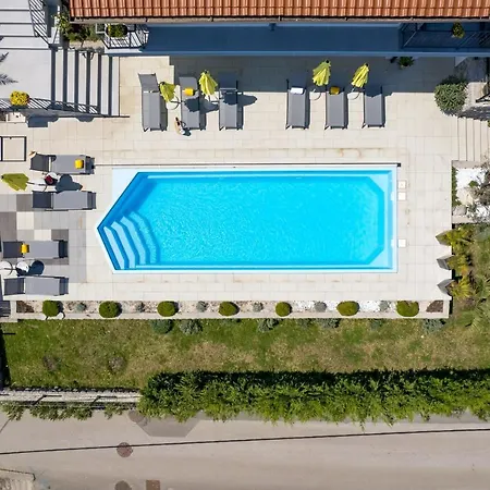 Casa Mills Poljane